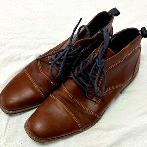 Apt 9. Men’s Chelsea boot size 9.5